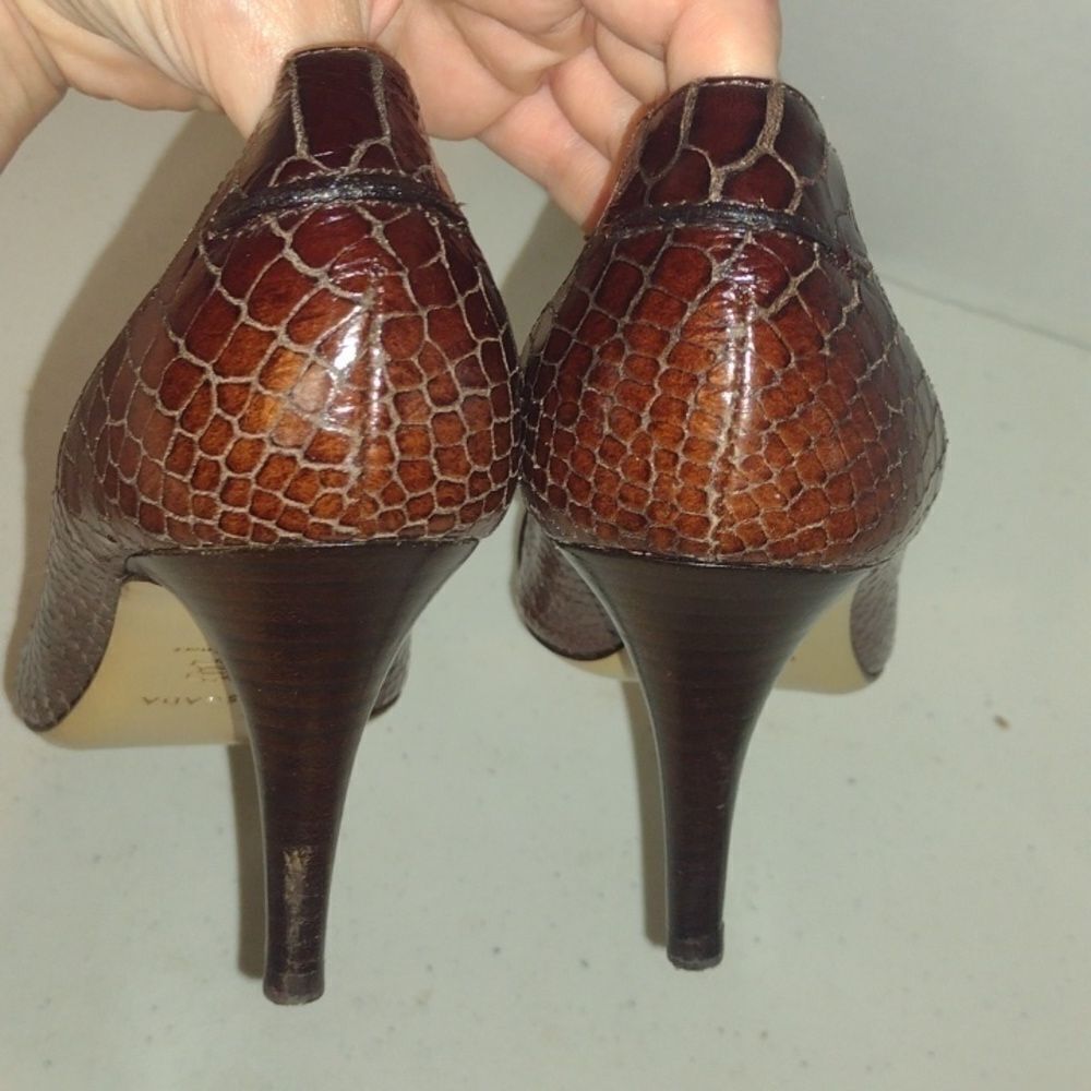 SNAKESKIN Escada Heels brownish reddish color size 38 - Picture 2 of 12